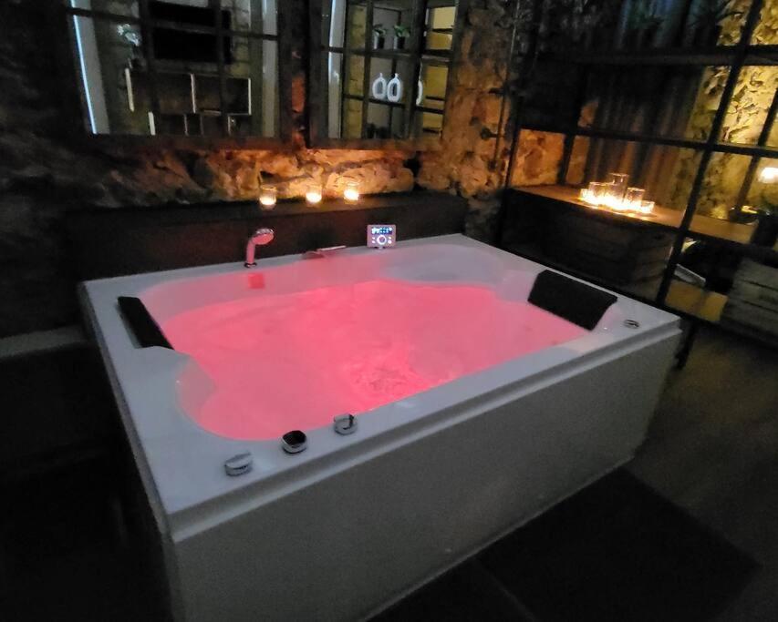 セットLe 79 Balneo Loft Deco Authentique Centre Climatisationアパートメント エクステリア 写真